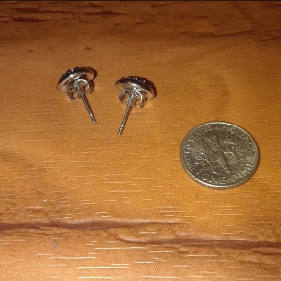 SALE🆕️2 for $12🎇Mermaid scale earings any color - Picture 2 of 3